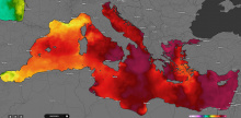 Επιφανειακή θερμοκρασία της θάλασσας στην περιοχή της Μεσογείου στις 2 Ιουλίου 2021, όπως υπολογίστηκε από βραδινές λήψεις υπέρυθρων αισθητήρων από διαφορετικούς δορυφόρους (λήψη δεδομένων από το marine.copernicus.eu)